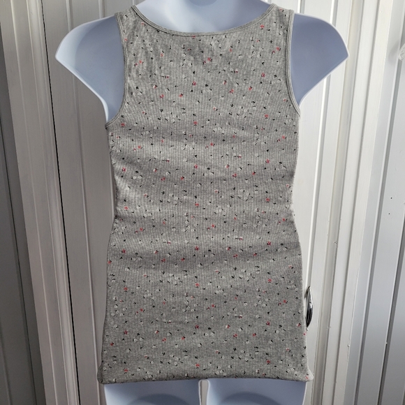 Gap Ribbed Tank - Picture 2 of 6